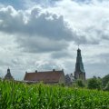 Schloss hinterm Maisfeld